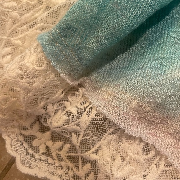 Altar’d State Tunic - Picture 4 of 5